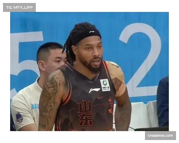 【2026年4月CBA联赛·人物·转会山东因克里斯受伤签约斯蒂尔，最快4月1日完成首秀